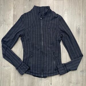 Lululemon Black & Gray Zig Zag Define jacket